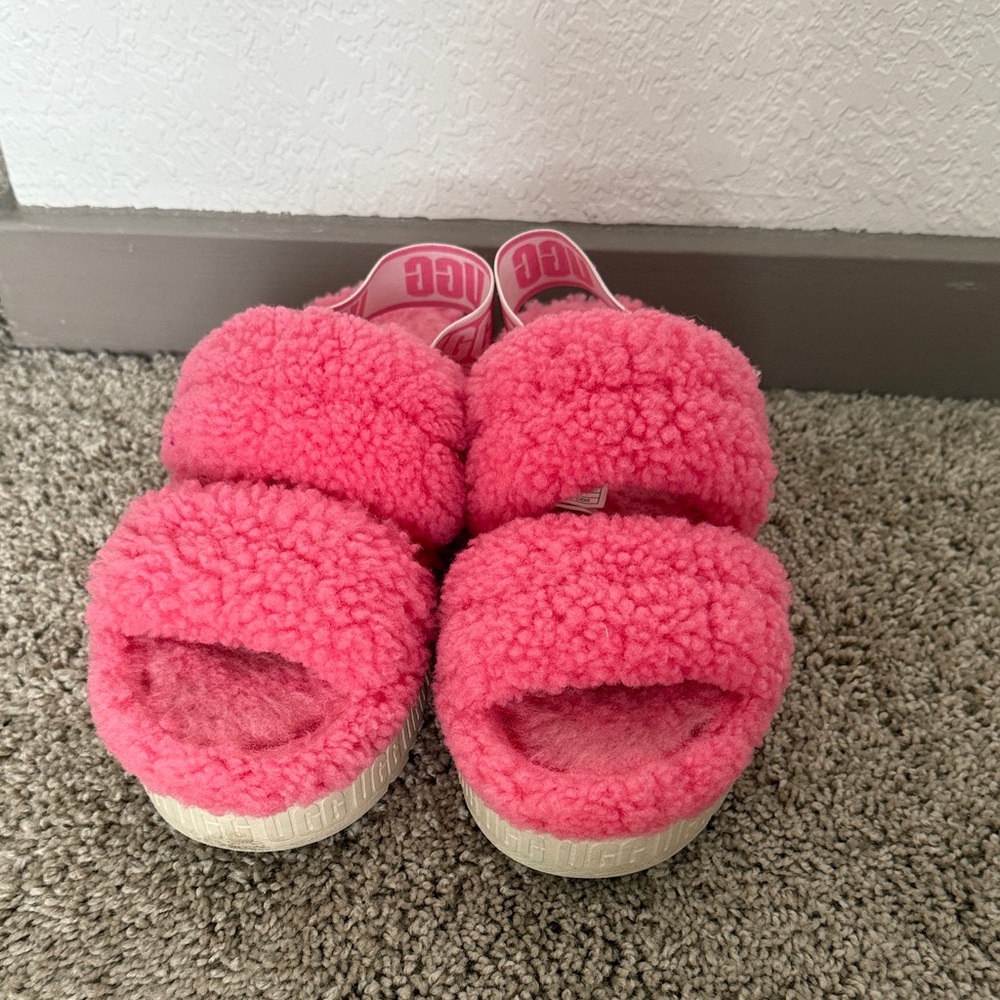 UGG Pink Fluffy Sandals